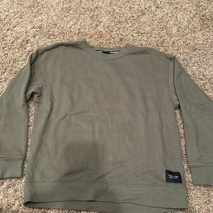 Army green Calvin Klein performance crewneck sweatshirt Size Medium